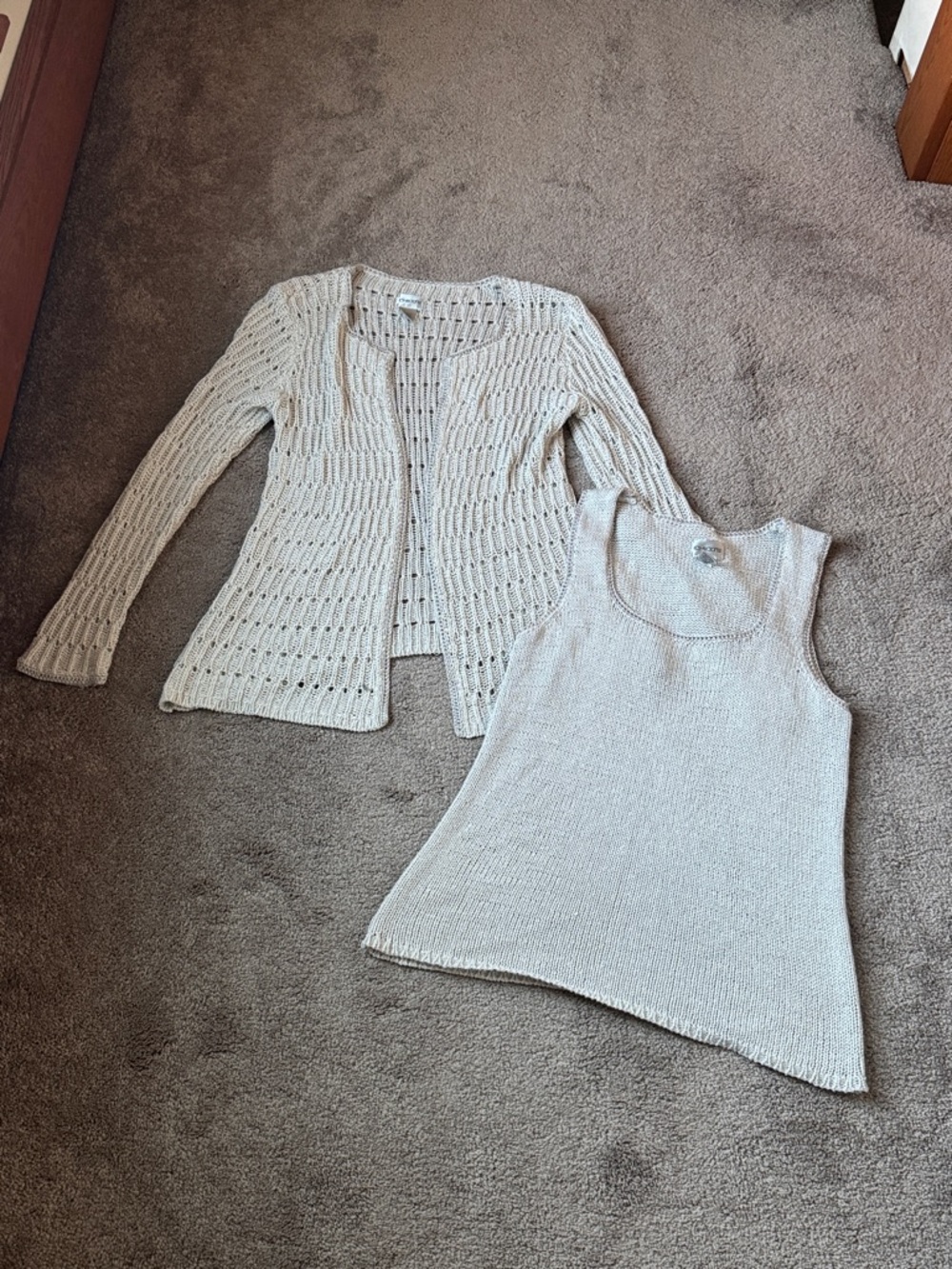 Chico’s Silver Metallic Knit Cardigan Tank 2-Piece Sweater Set SIZE 1 (M)